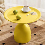 Nowoczesny stolik kawowy w minimalistycznym stylu