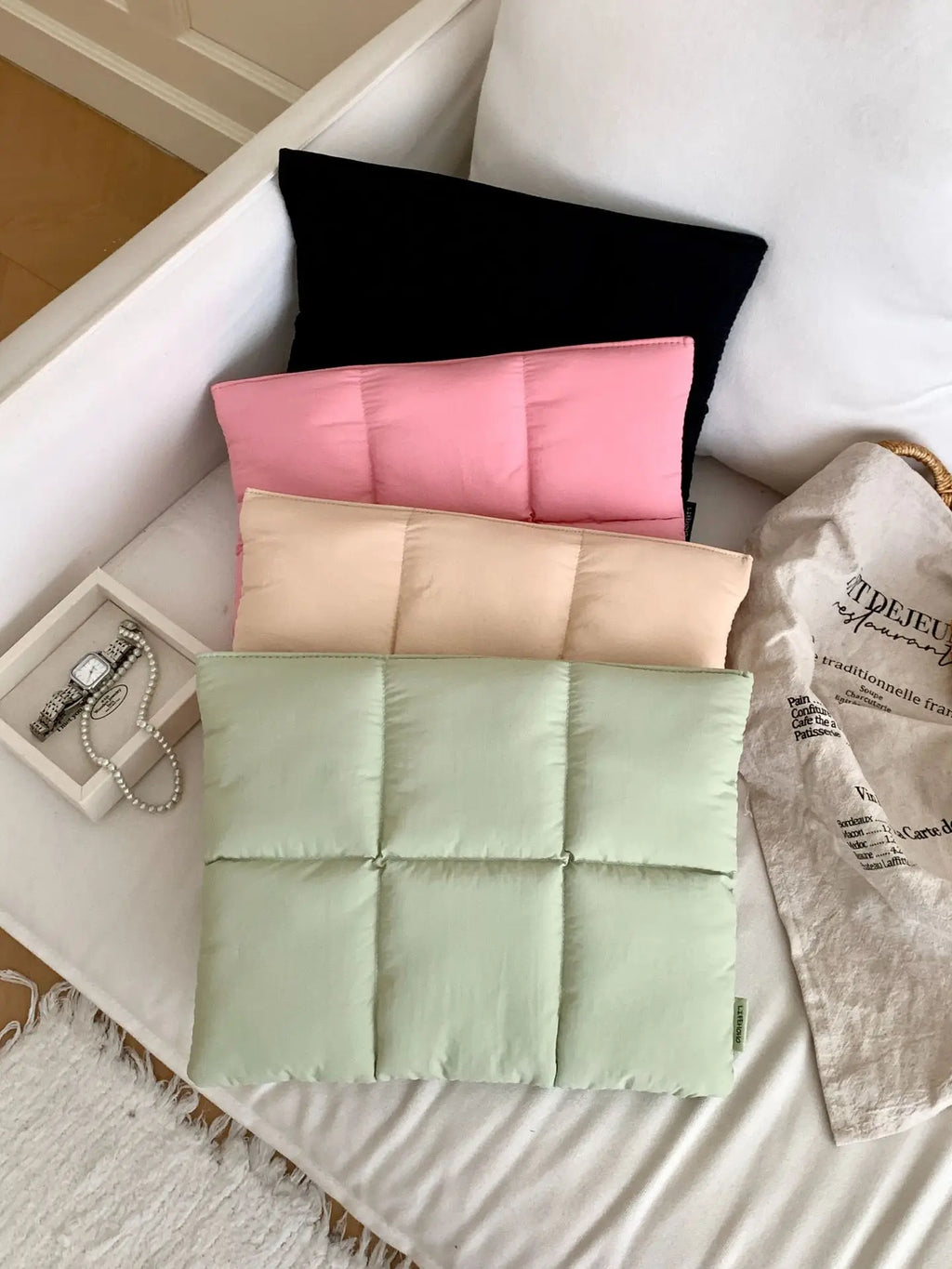 Elegancki i Miękki Pokrowiec na Laptopa MacBook