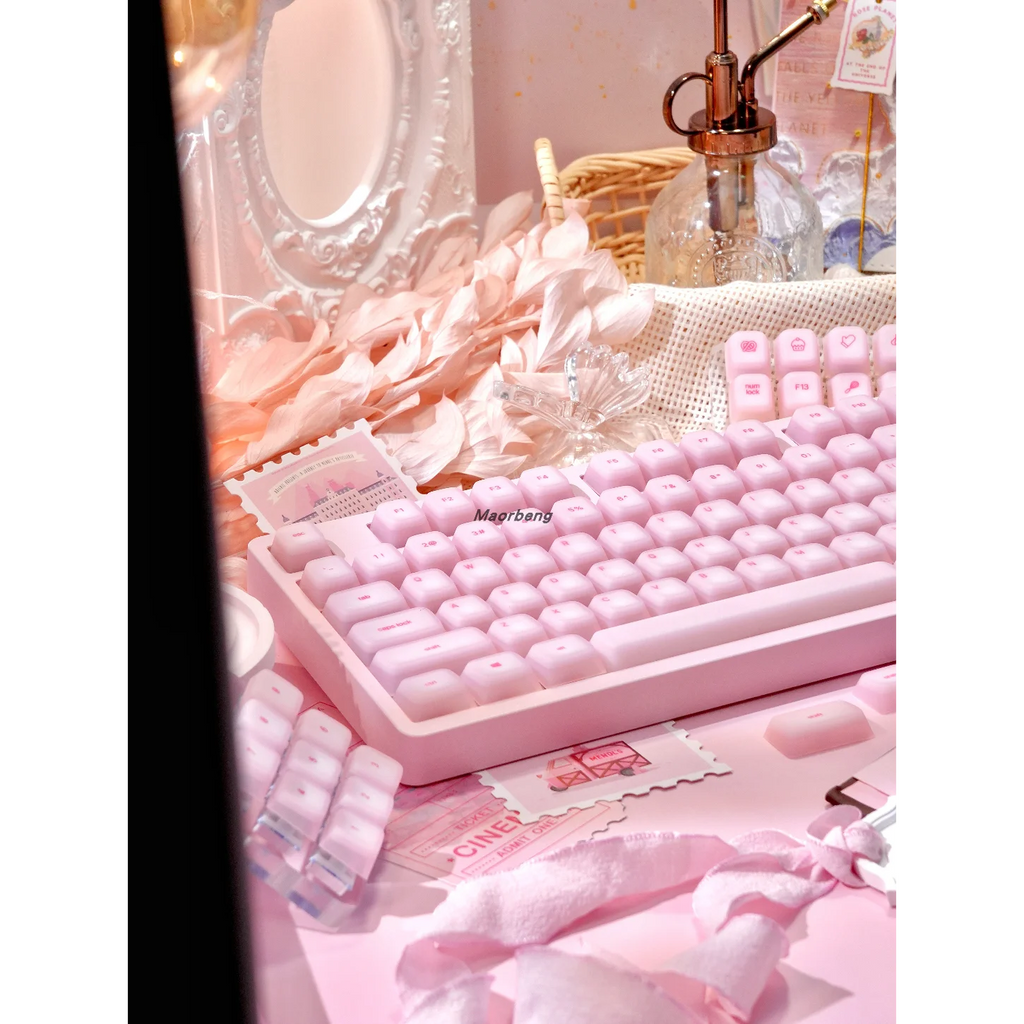 Różowa Klawiatura Mechaniczna