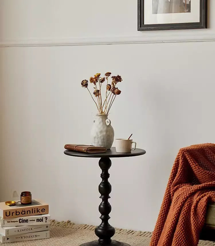 Nowoczesny stolik boczny w stylu Mid-Century