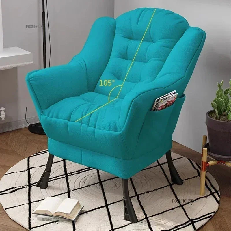 Nowoczesny fotel z podnóżkiem