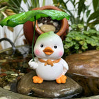 Figurka Kaczuszka z Parasolem z Liścia Lotosu