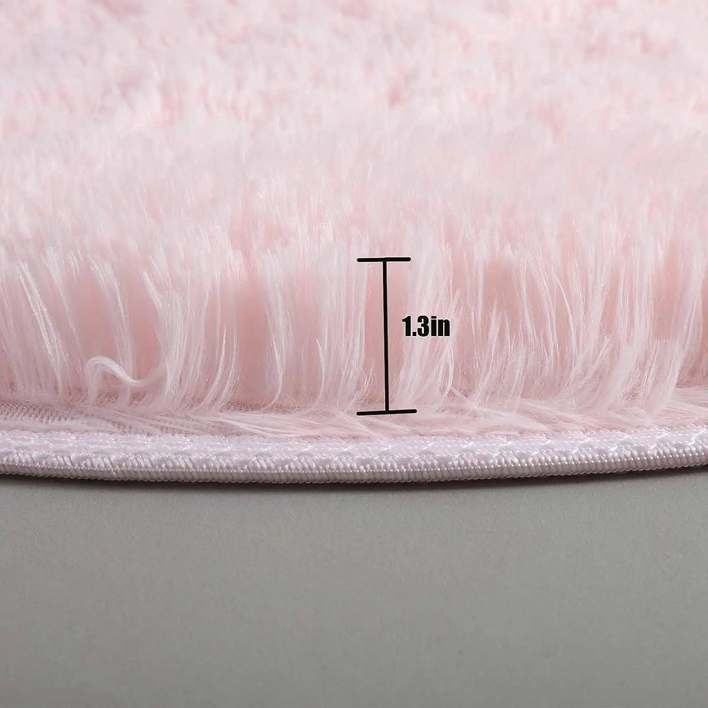 Okrągły, puszysty dywan