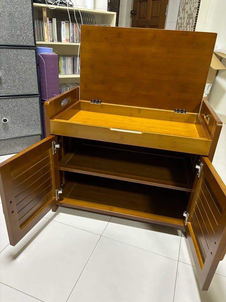 Bambusowa ławka na buty z siedziskiem i schowkiem