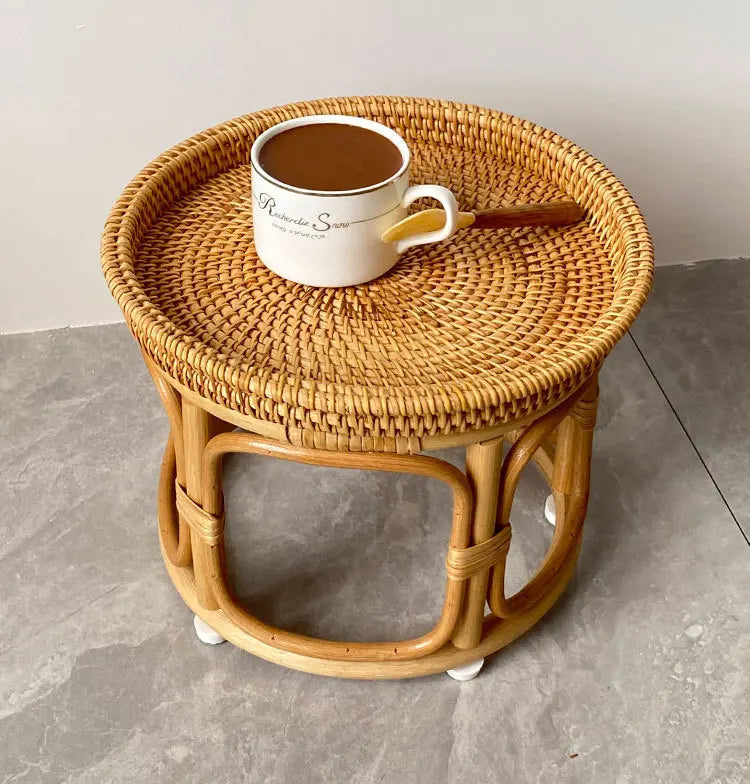 Rattanowy stolik vintage