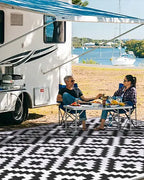 Dwustronny dywan w amerykańskim stylu