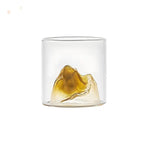 Szklanka ze wzorem góry ze szkła borokrzemowego