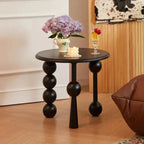 Kreatywny stolik boczny z kulistymi nogami