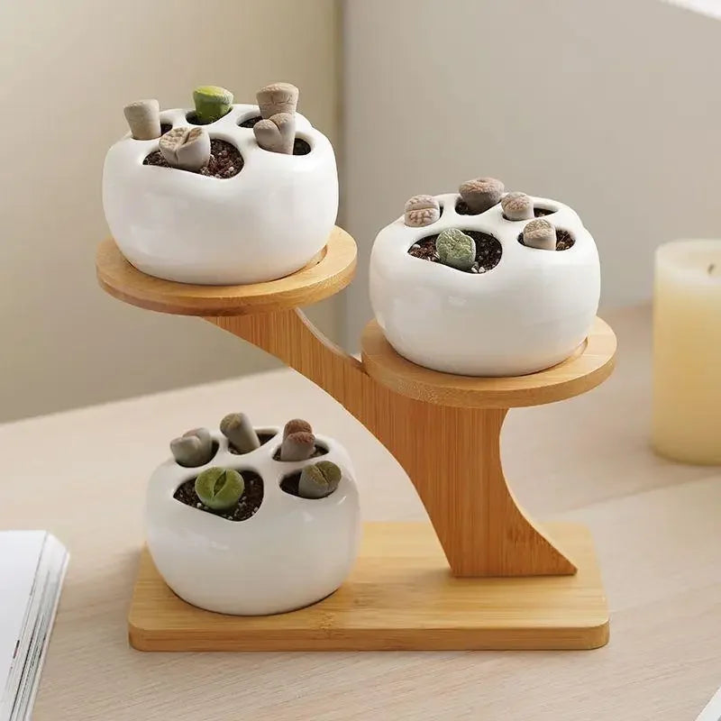 Dekoracyjny stojak na rośliny – bambusowy