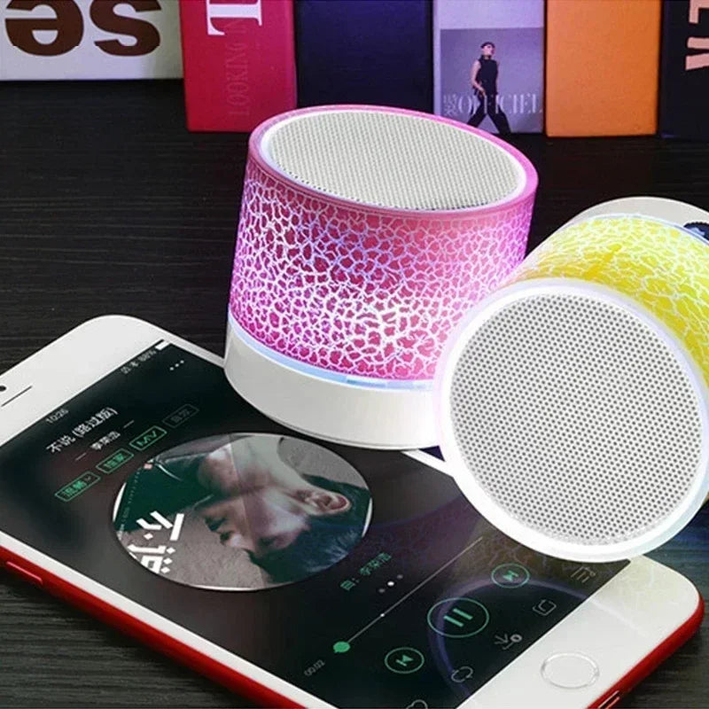 Głośnik Bluetooth Efektem Pęknięć i Oświetleniem LED