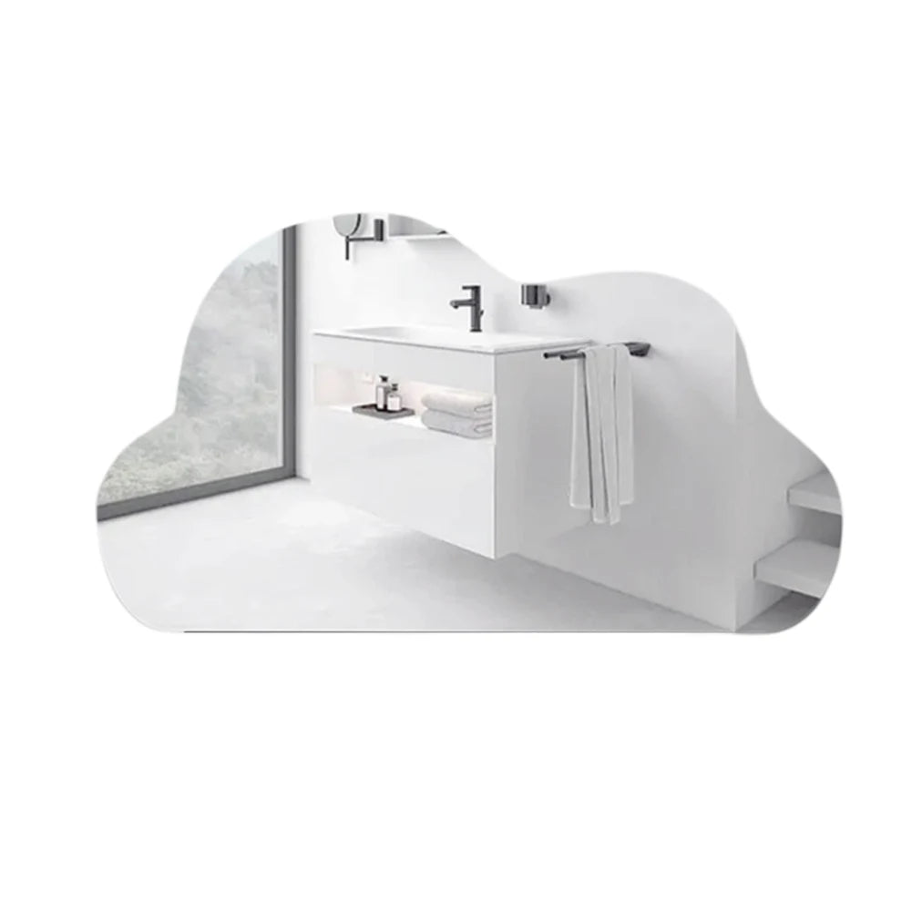 Nowoczesne, samoprzylepne lustro w kształcie chmury