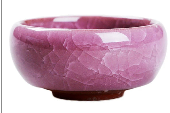 Zestaw ceramicznych miseczek do herbaty w stylu japońskim