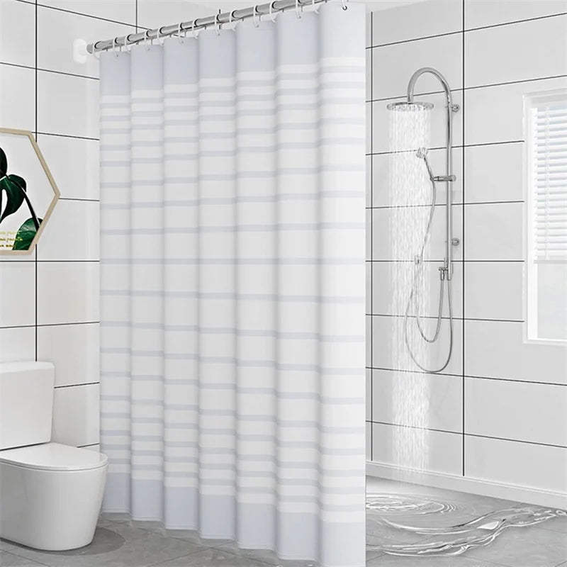 Biała zasłona prysznicowa w paski