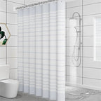 Biała zasłona prysznicowa w paski