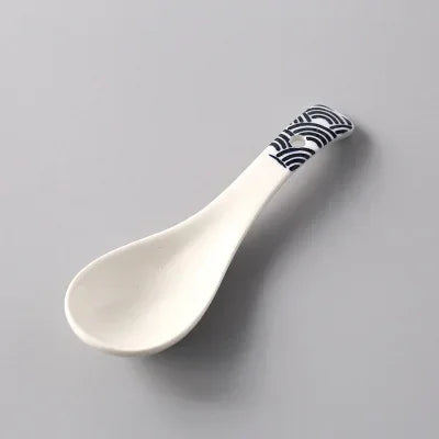 Ceramiczna łyżka - Stylowe i tradycyjne