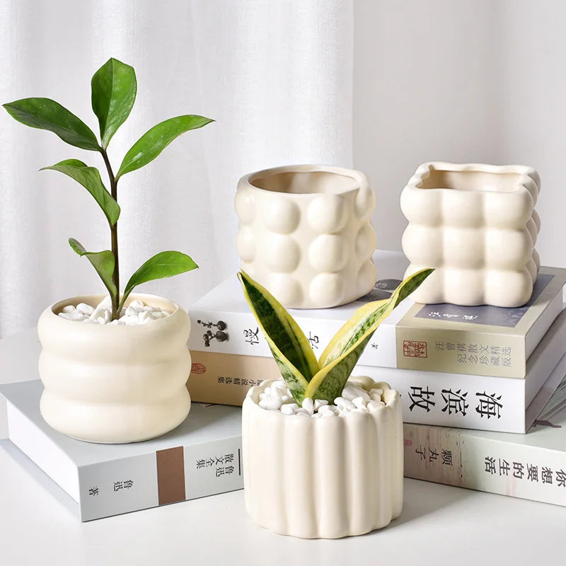 Zestaw Doniczek Ceramicznych Bąbelki i Paski - Minimalistyczna Kolekcja