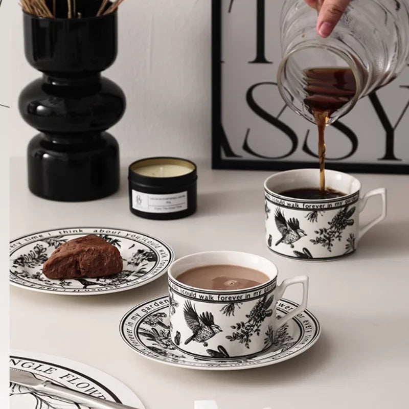 Filiżanka "Pinellia"