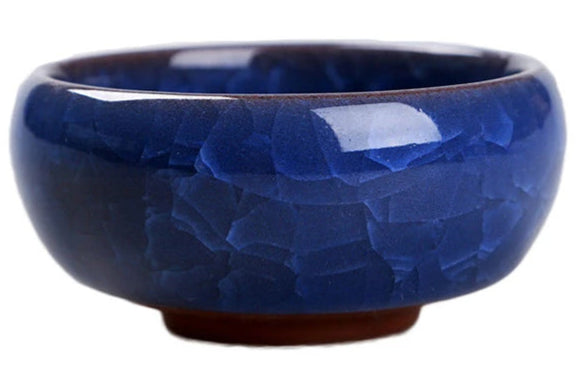 Zestaw ceramicznych miseczek do herbaty w stylu japońskim