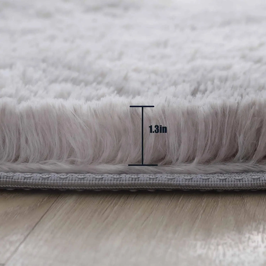 Okrągły, puszysty dywan