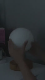 Lampka nocna 3D w kształcie księżyca