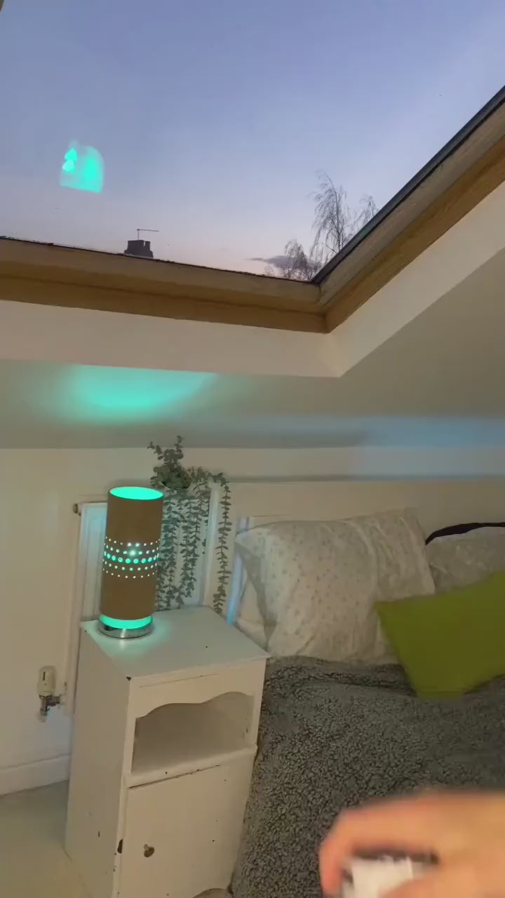 Kompaktowy Mini Projektor